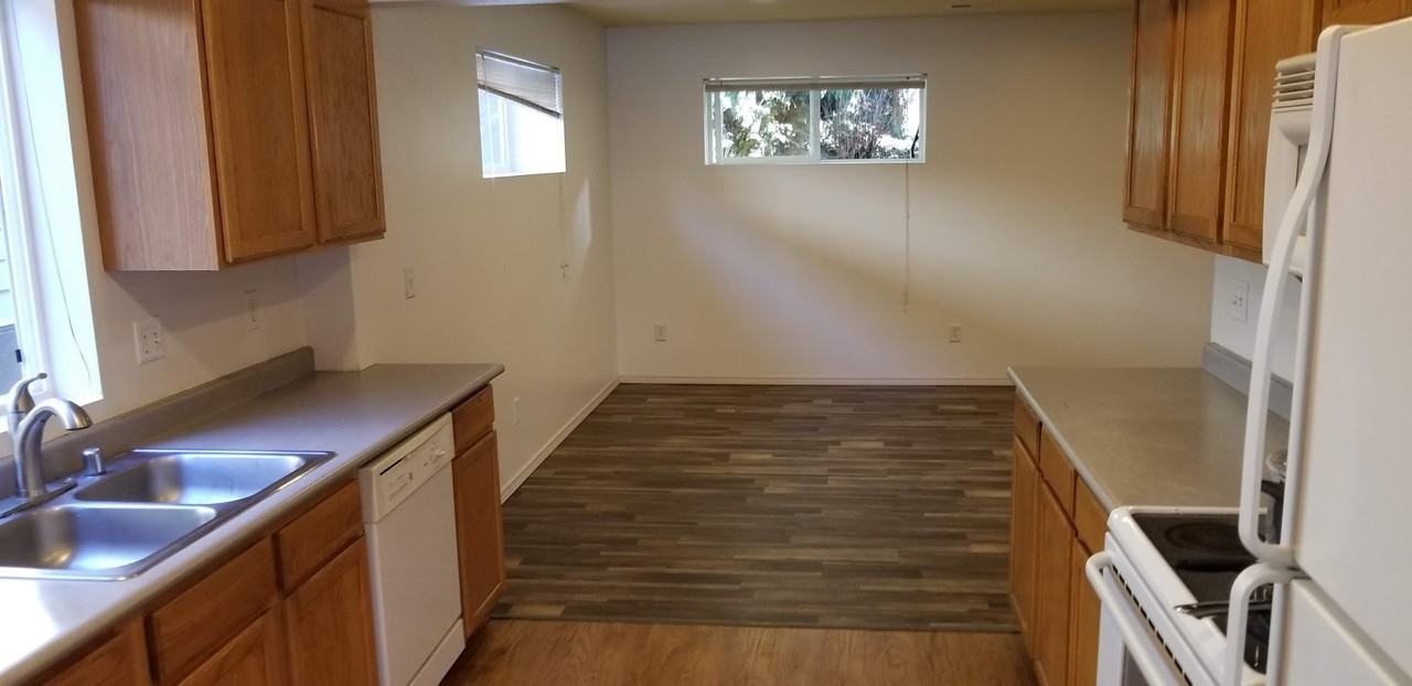 141 Ashley St #NA - Photo 3 of 22