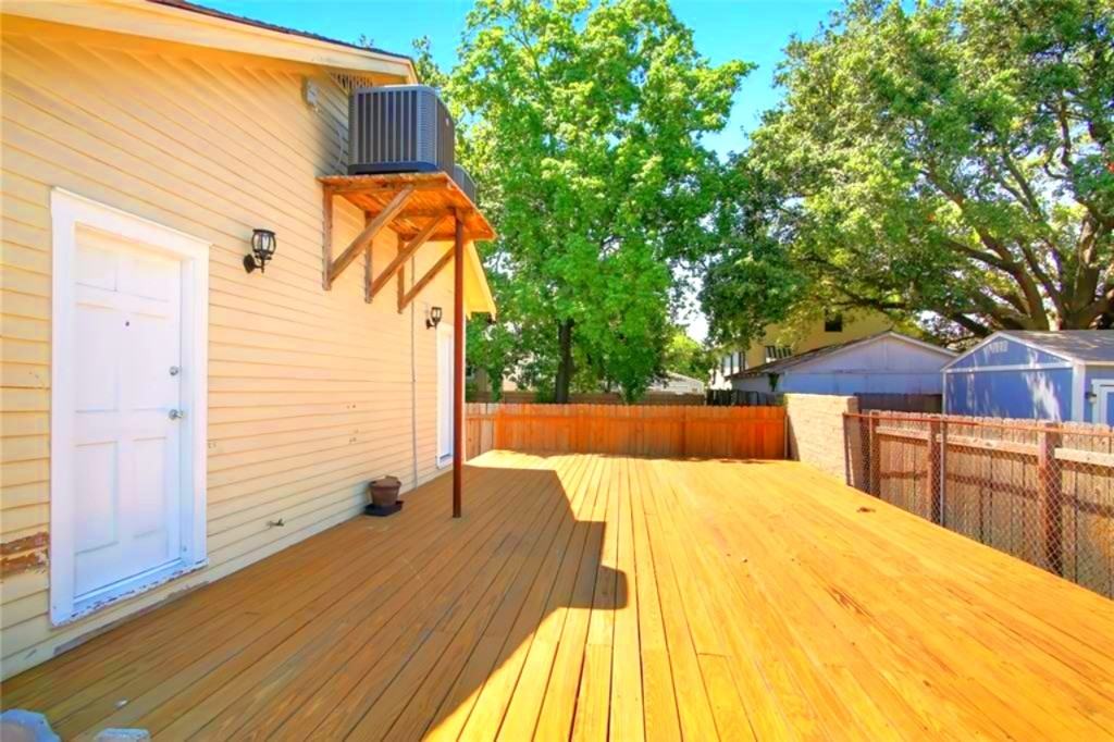 Elba St #4311 - Photo 4 of 12