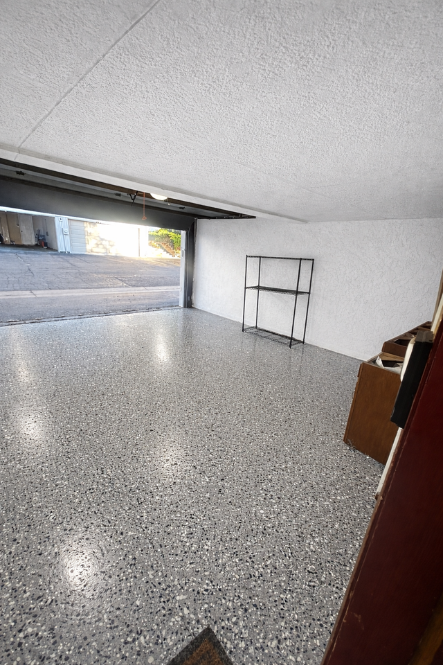 2306 S Troy St #NA - Photo 3 of 16