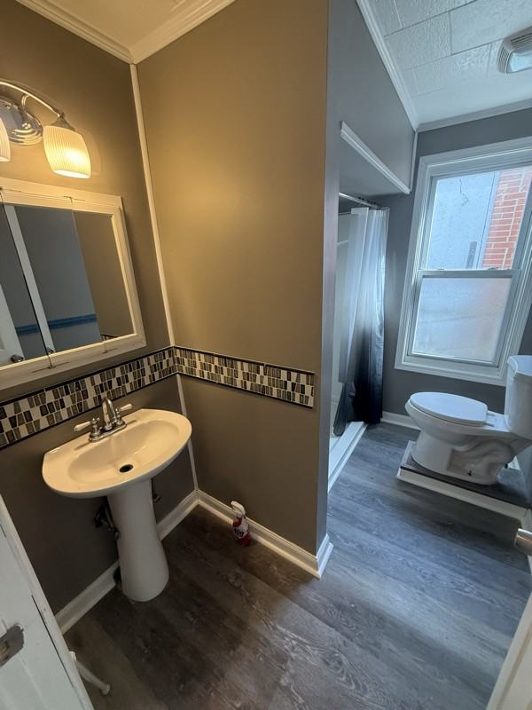 1303 #C - Photo 2 of 5