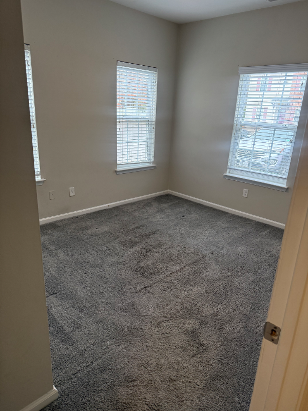 952 George Washington Hwy N #B1 - Photo 4 of 13