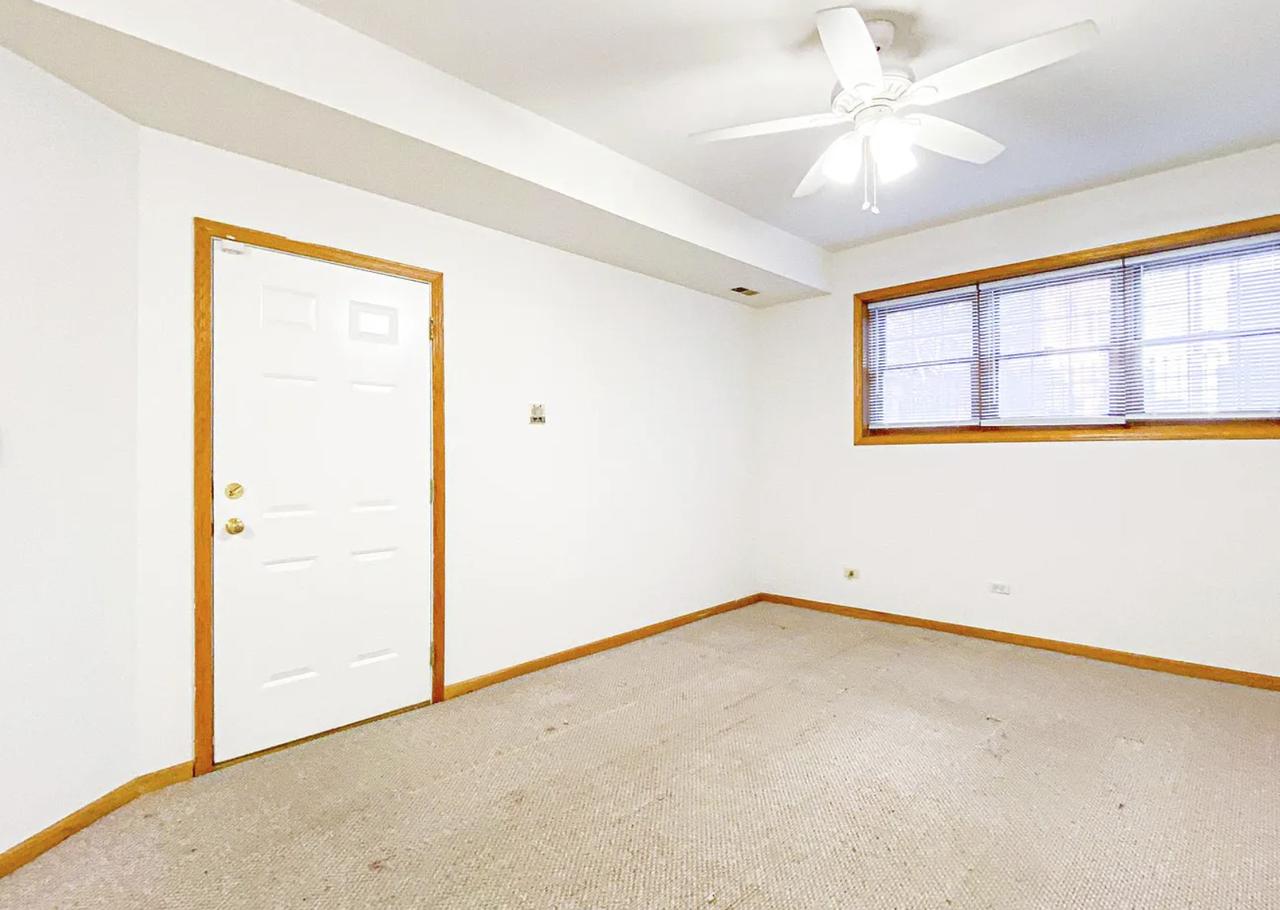 1812 W Thomas St #G - Photo 2 of 9