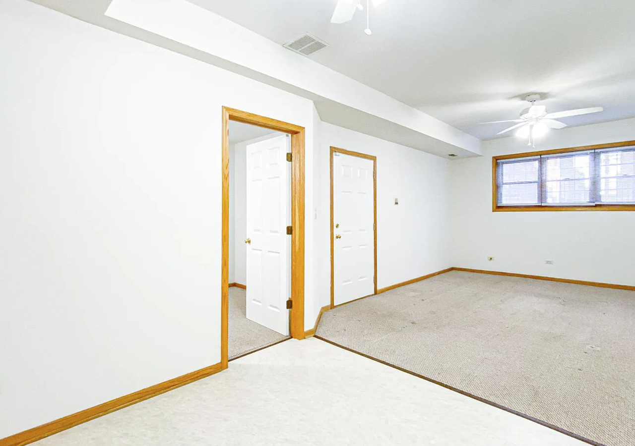 1812 W Thomas St #G - Photo 3 of 9