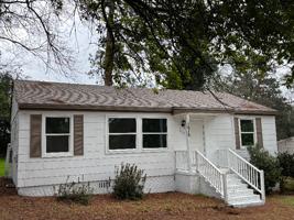 featured image of 1615 Engle Dr