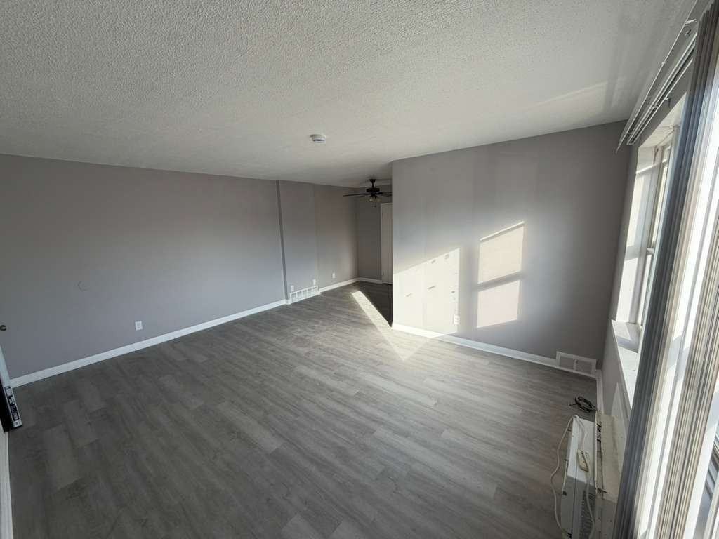 1500 Luxor Rd East Cleveland, Oh 44118, Usa #206 - Photo 2 of 11