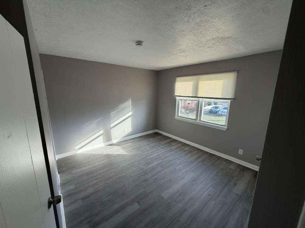 1500 Luxor Rd East Cleveland, Oh 44118, Usa #206 - Photo 3 of 11