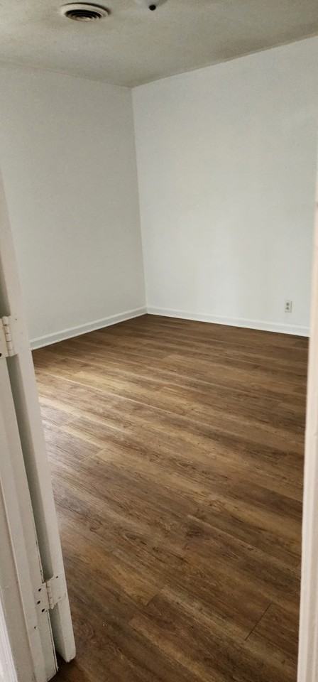 1748 22nd Ave N - Photo 7 of 8