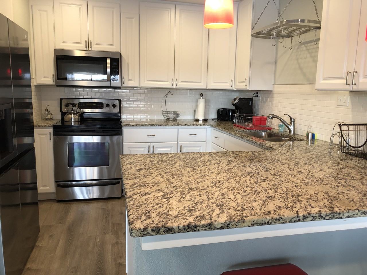 1391 Riverfront Dr - Photo 7 of 20