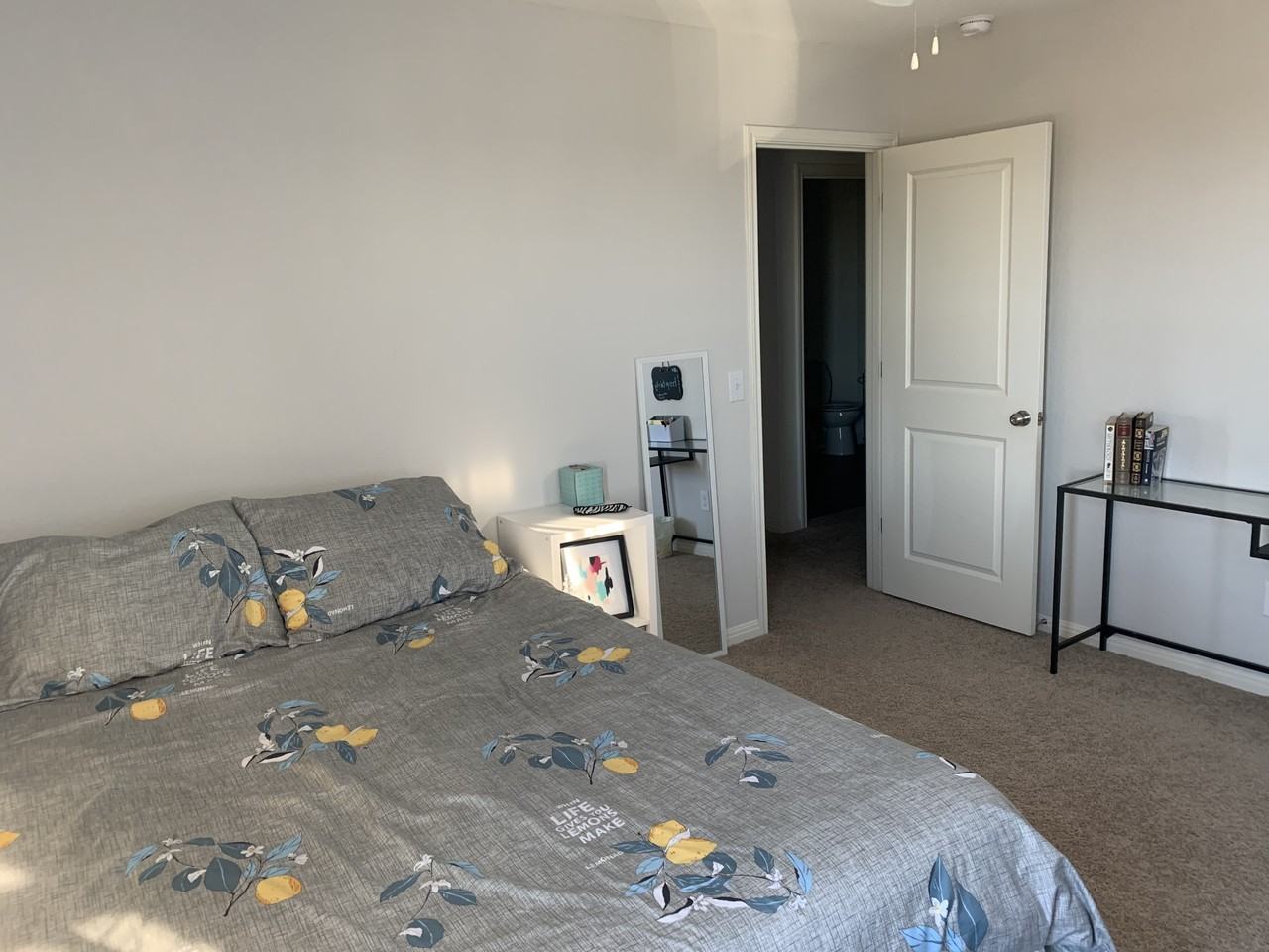 291 Seneca Loop - Photo 5 of 17