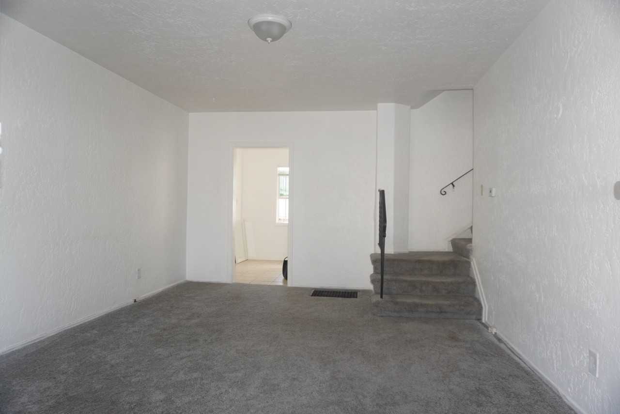 2224 Virginia Ave #2224 - Photo 3 of 14