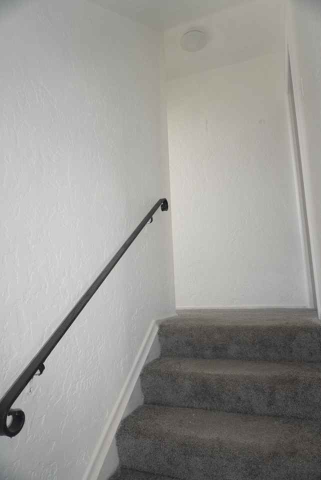 2224 Virginia Ave #2224 - Photo 5 of 14