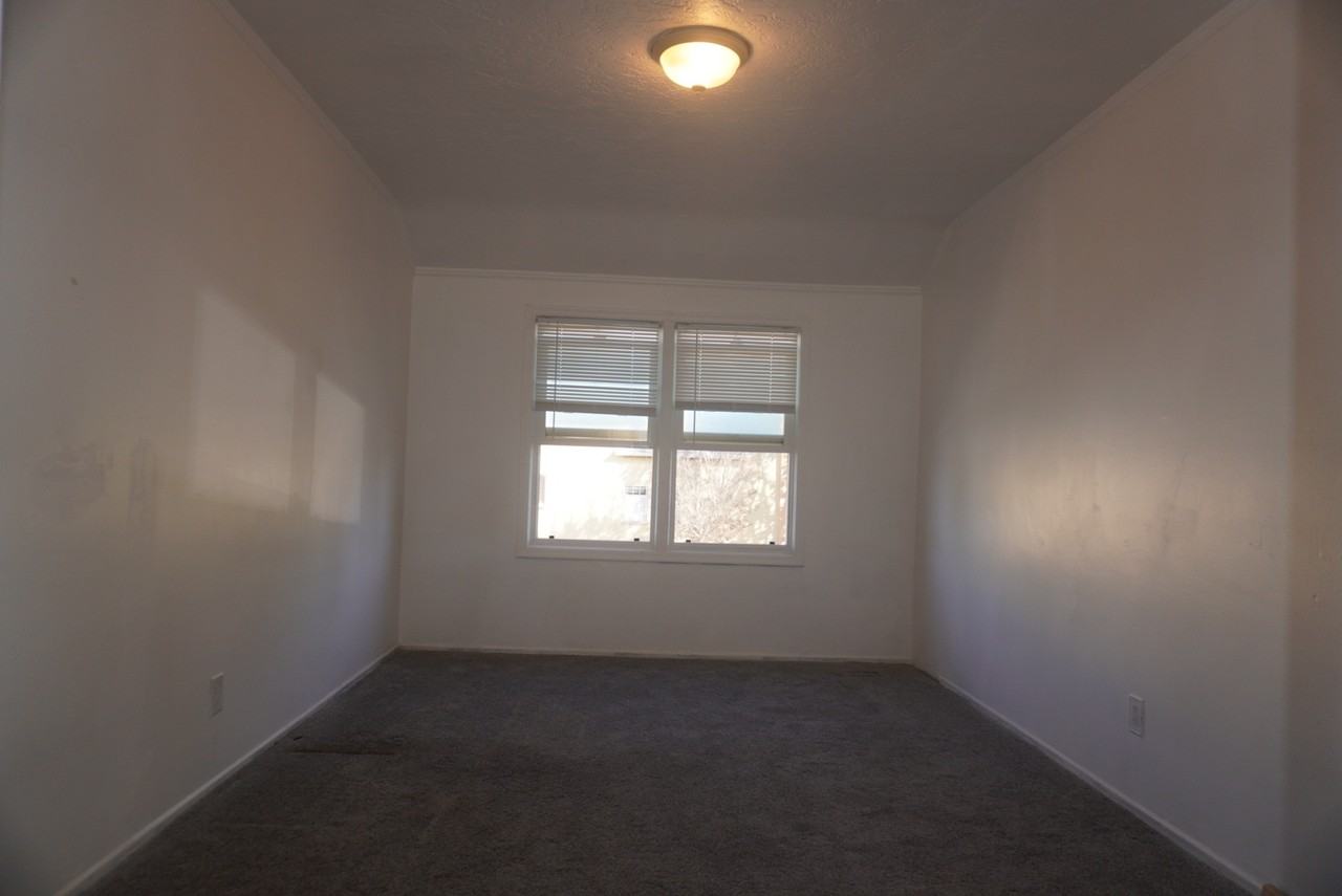 2224 Virginia Ave #2224 - Photo 6 of 14