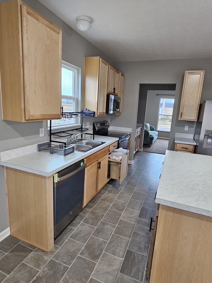 211 Scotsgrove Dr Sw - Photo 3 of 15