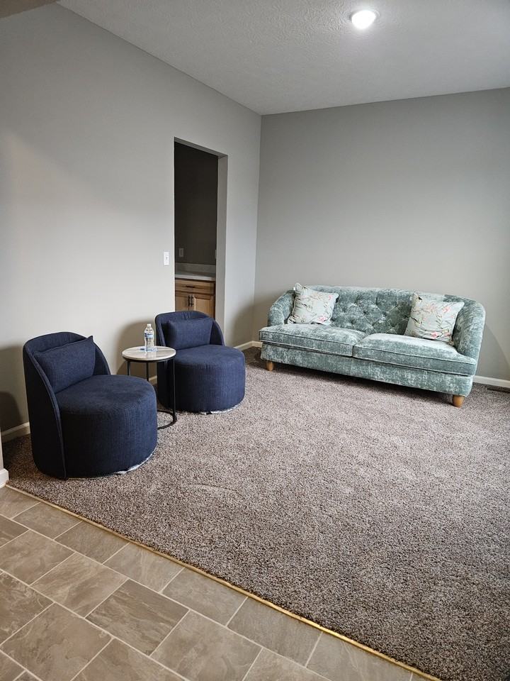 211 Scotsgrove Dr Sw - Photo 5 of 15