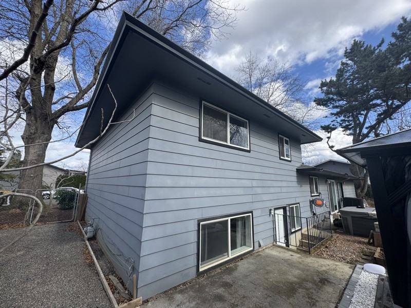 14422 Ne Shaver St - Photo 4 of 17