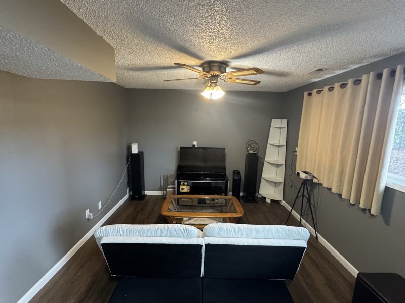 14422 Ne Shaver St - Photo 7 of 17