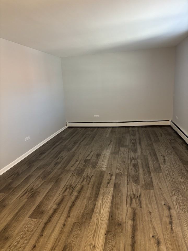 7232 Randolph St #205 - Photo 6 of 8