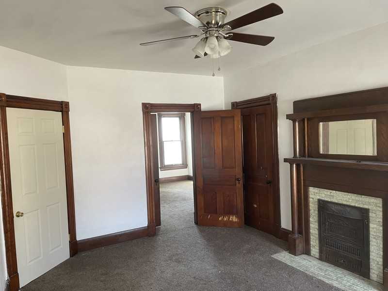 127 Ludlow St - Photo 5 of 5