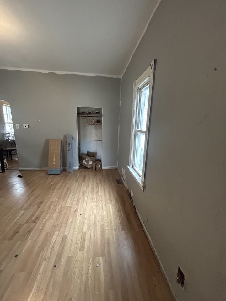 4935 Alcott Ave - Photo 7 of 16