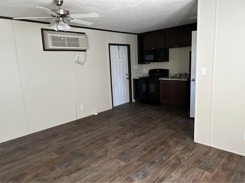 1001 County Road #134-1 - Photo 3 of 7