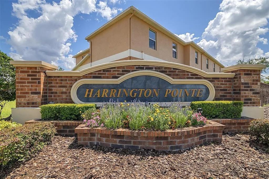 3530 Rodrick Cir - Photo 2 of 18