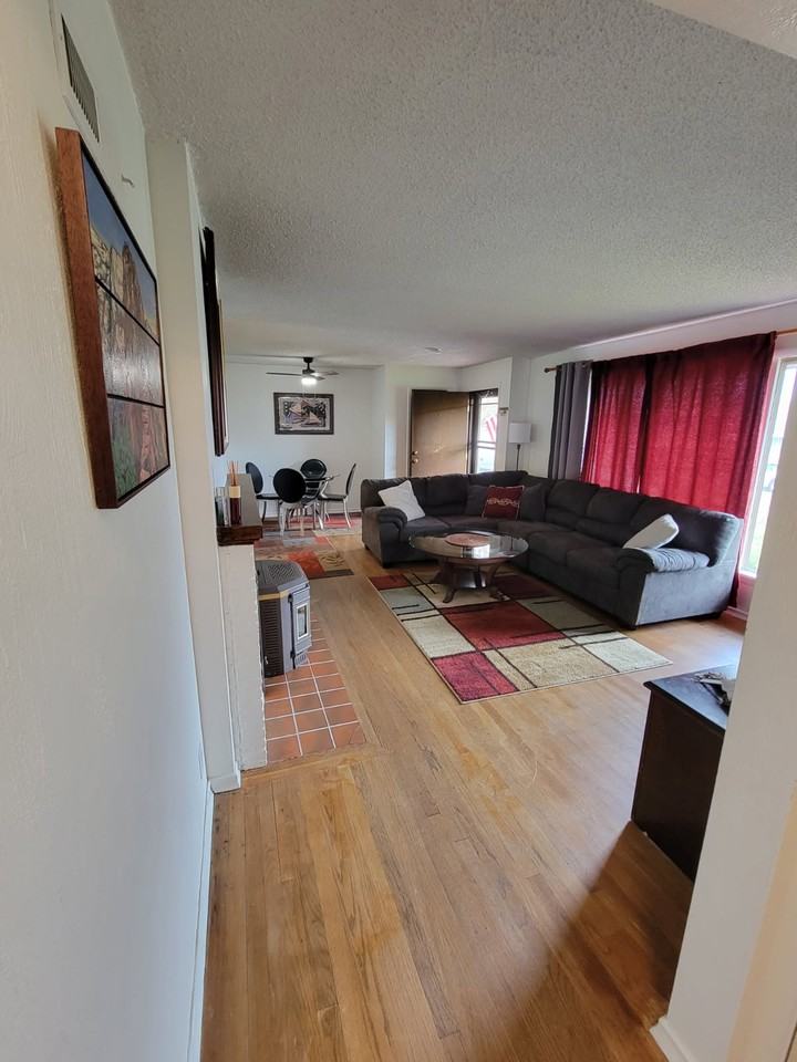 2419 Veldee Ave - Photo 4 of 6