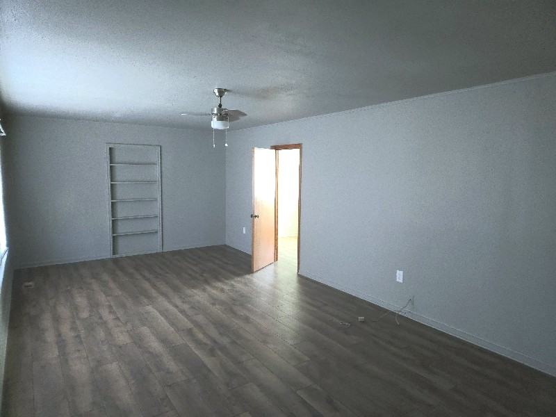 1305 Edna Pl - Photo 2 of 11