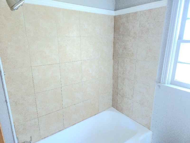 1305 Edna Pl - Photo 7 of 11