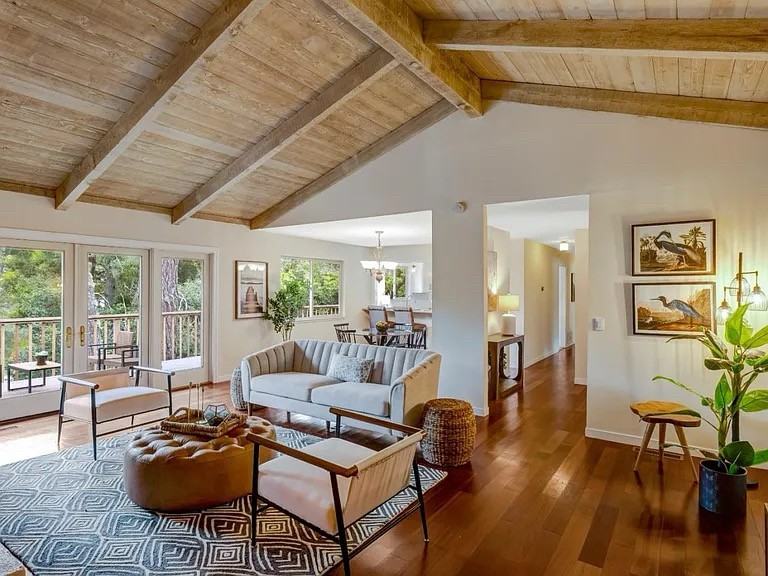 4029 Costado Rd - Photo 5 of 14