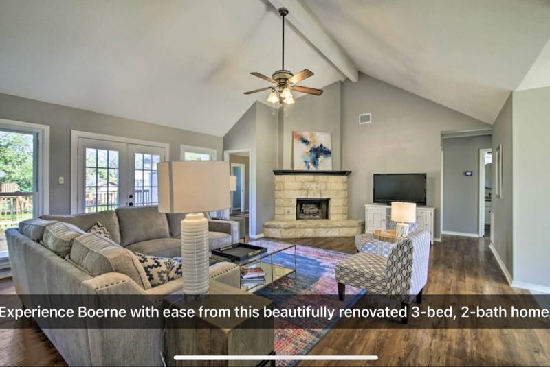 116 E Evergreen St - Photo 2 of 9