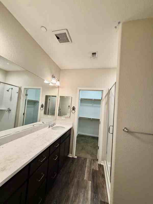 142 Triggs Ln - Photo 7 of 13