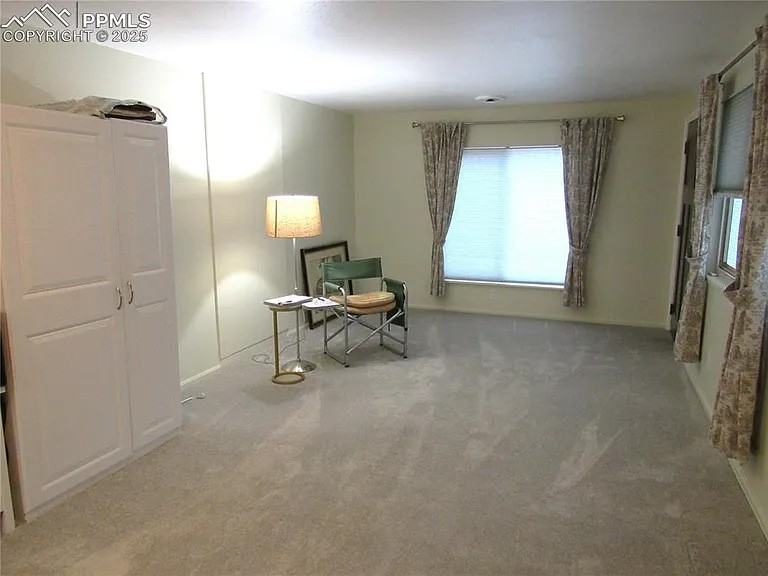 2406 N Logan Ave #A - Photo 2 of 9