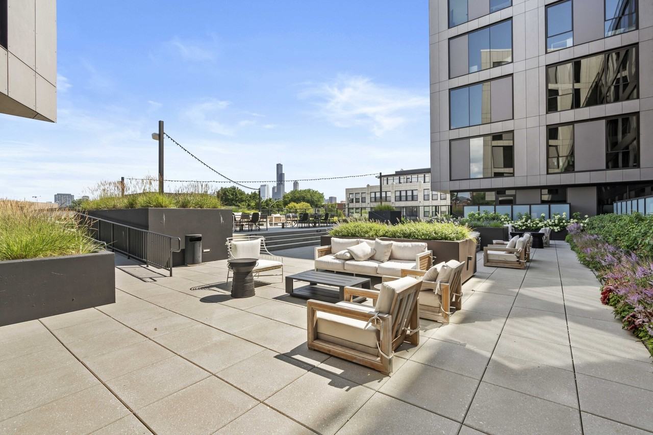 1450 S Blue Island Ave #230 - Photo 7 of 12