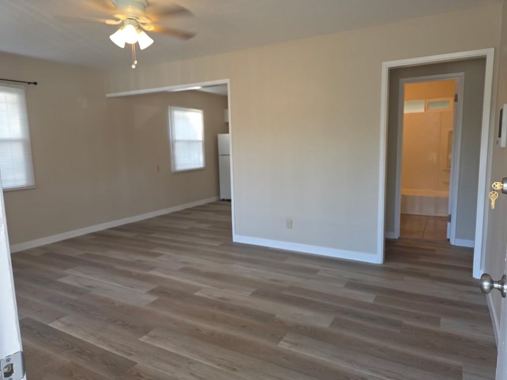 1449 E 1st St #NA - Photo 5 of 11