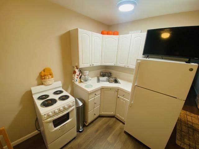 3150 Main St #33 - Photo 4 of 14