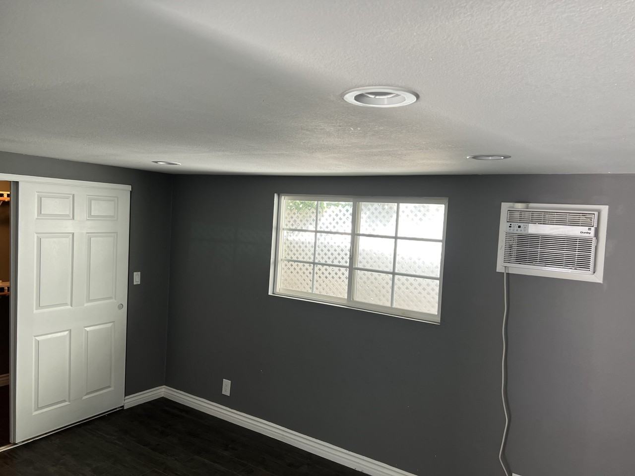 2808 Glenview Ave #NA - Photo 5 of 8
