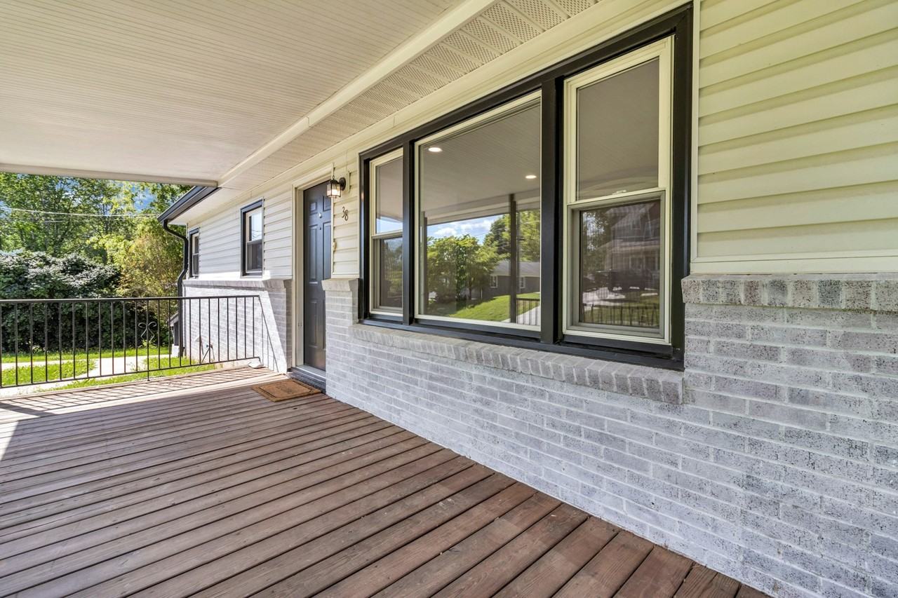 38 Hi Alta Avenue, Unit A - Photo 5 of 33