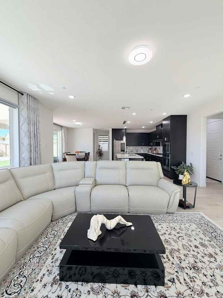 5396 High Valley Lane - Photo 4 of 30