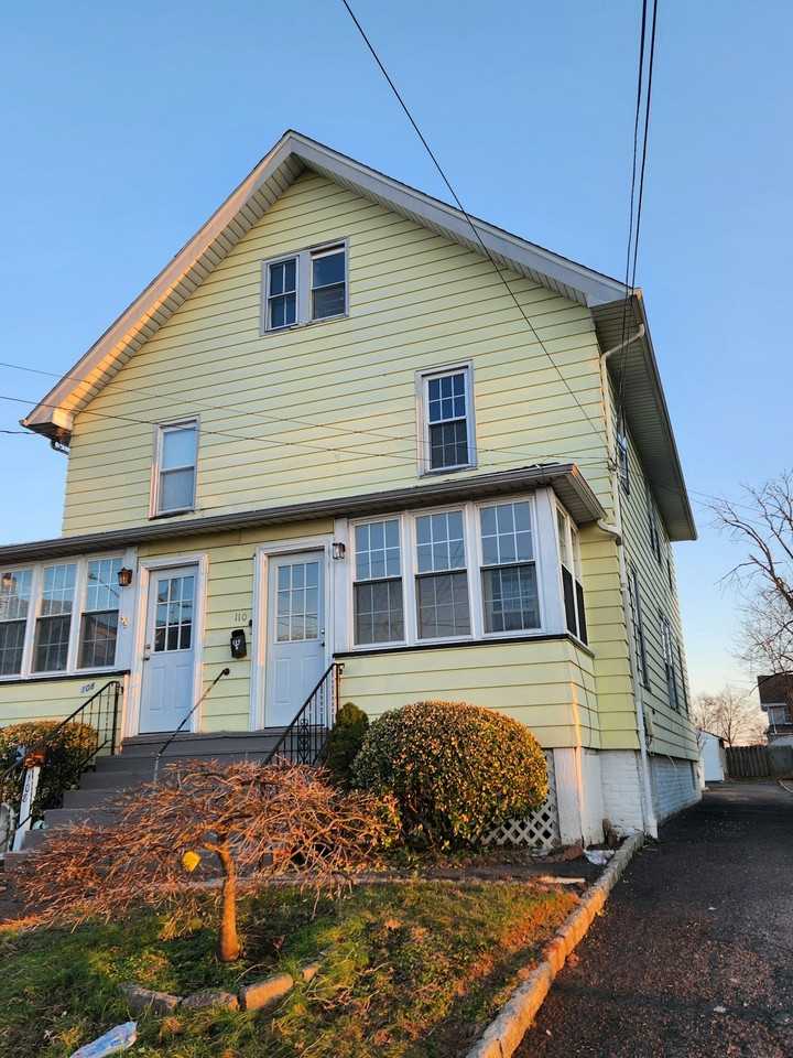 110 Warren Avenue, Unit 110 warren - Photo 6 of 7