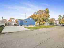 featured image of 18 Beatty Rd