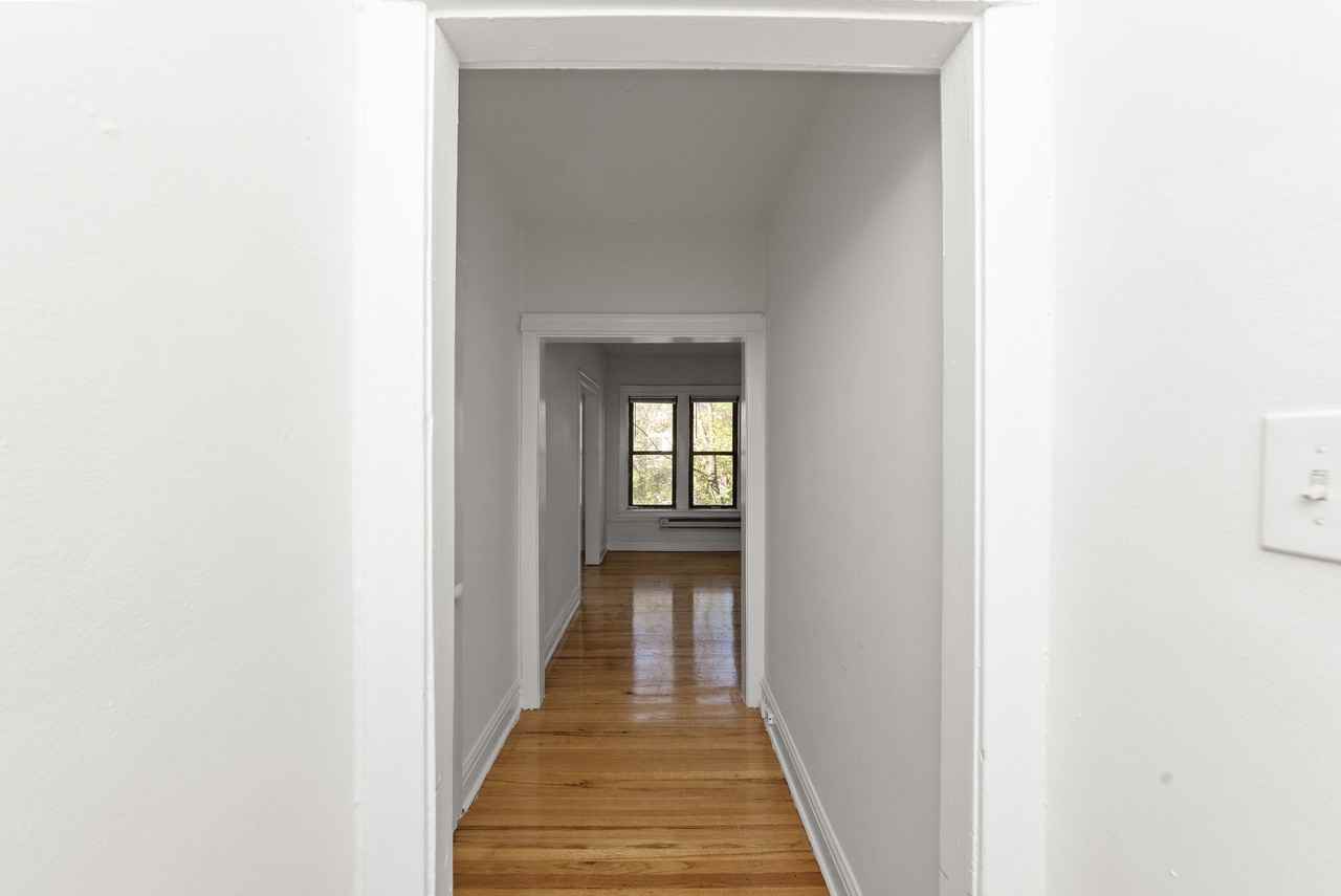 3823 N Fremont St #3823E2 - Photo 4 of 11