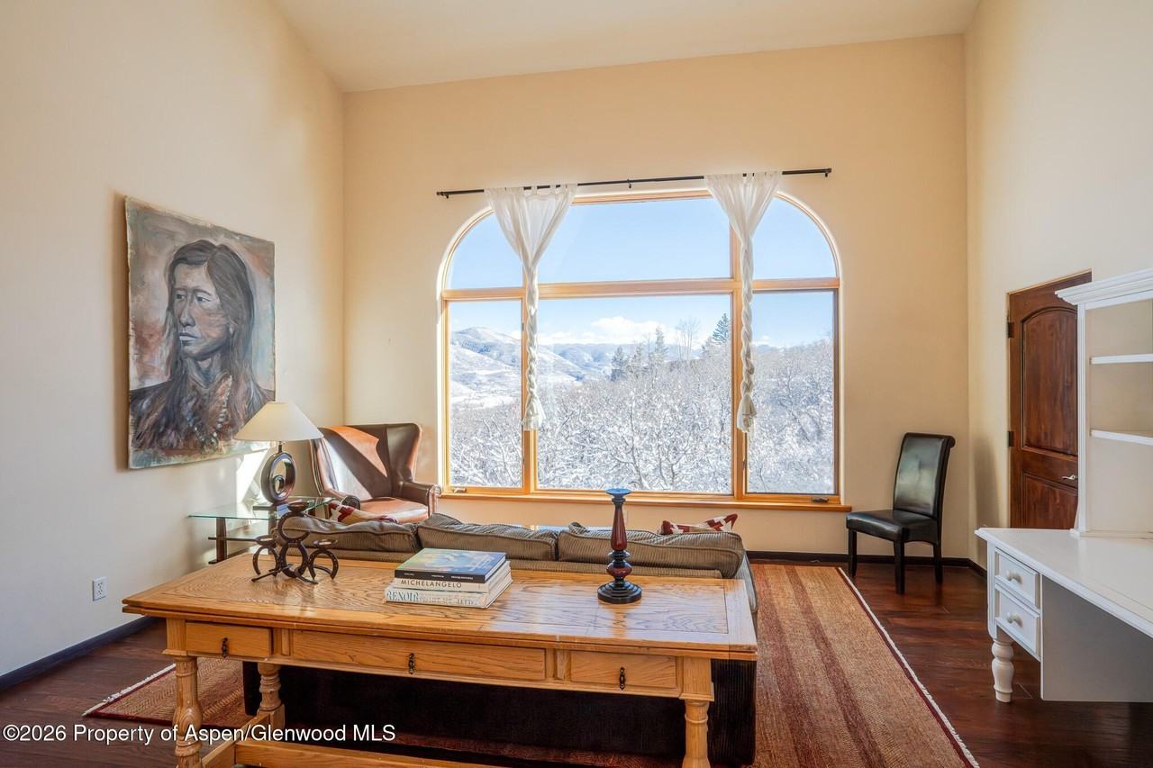 2310 Juniper Hill Dr - Photo 7 of 50