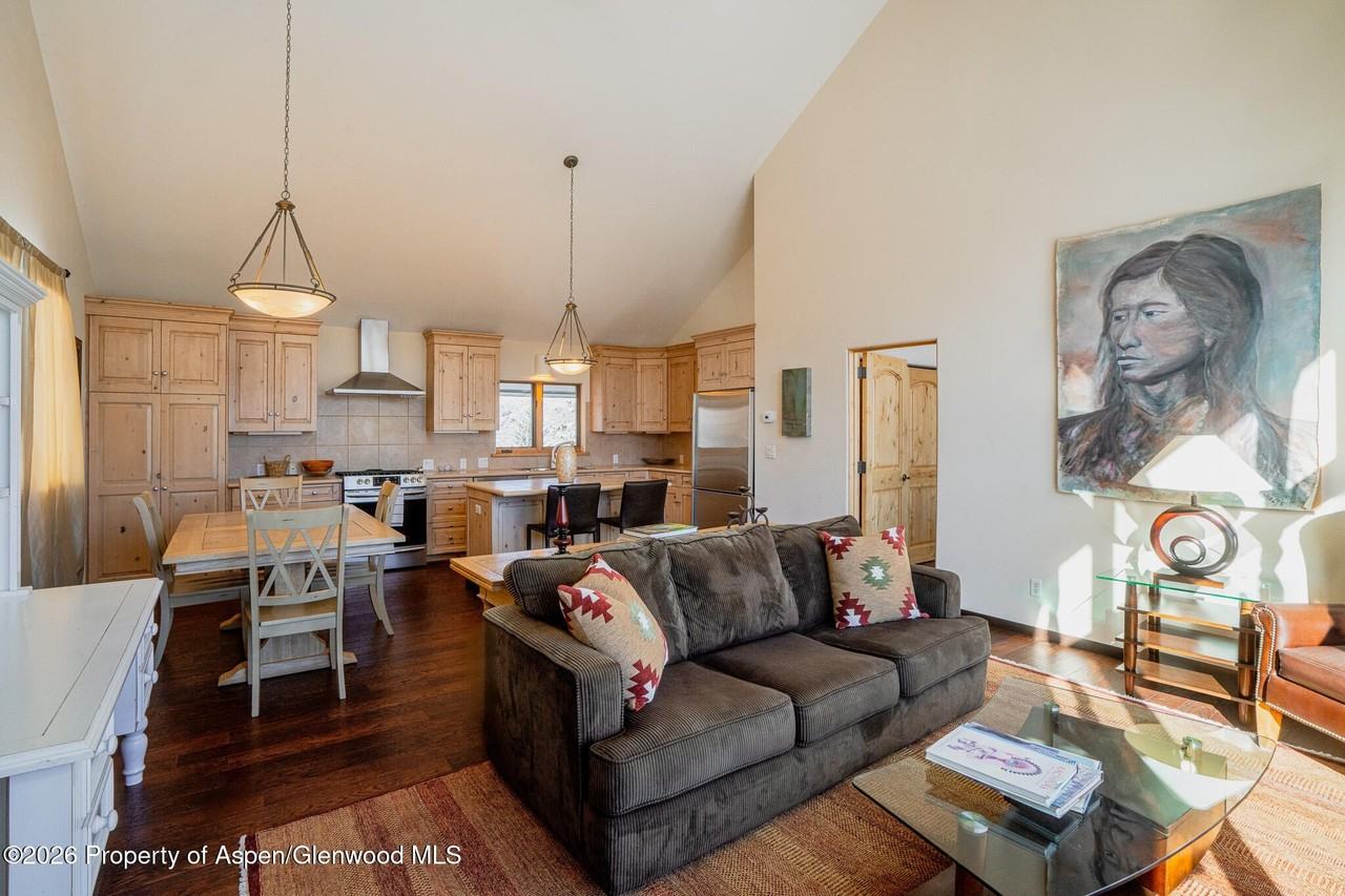 2310 Juniper Hill Dr - Photo 6 of 16