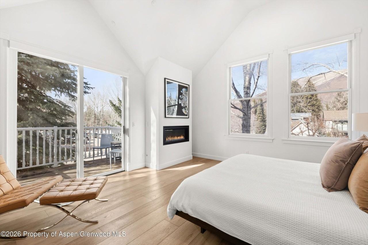 101 E Bleeker St Unit A - Photo 7 of 21