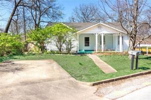 featured image of 583 N Assembly Dr #1