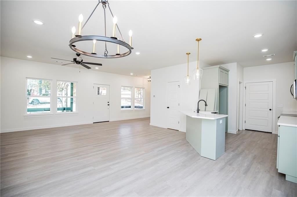 3 Runnymede Cir - Photo 3 of 25