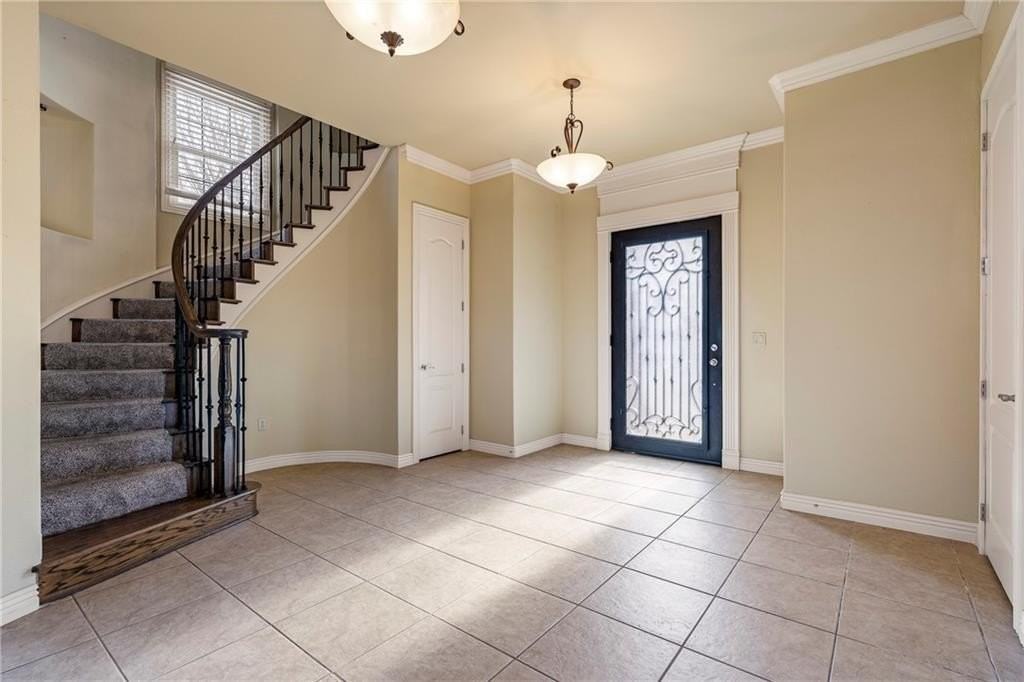 2700 S Everest Ave - Photo 5 of 30