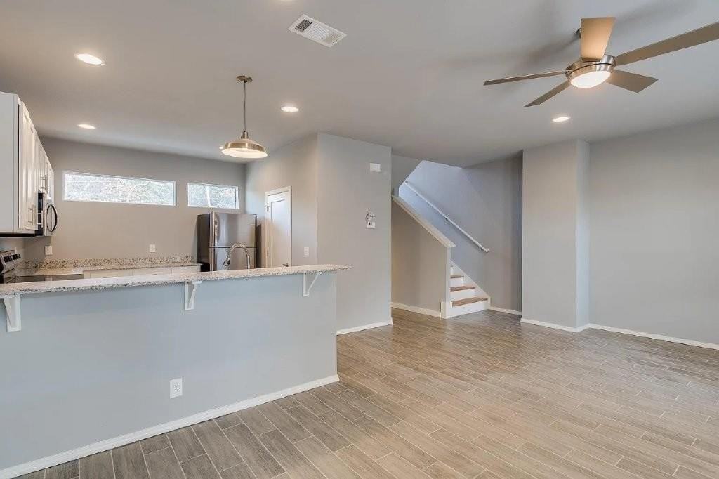 1345 N Hog Trough Dr - Photo 5 of 18