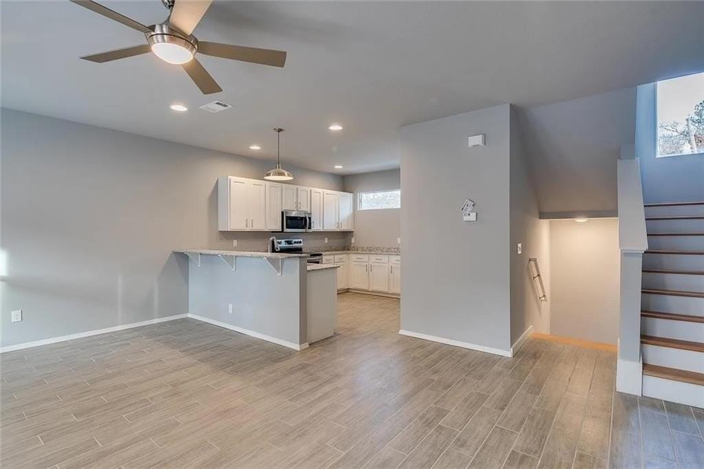 1369 N Hog Trough Dr - Photo 5 of 18