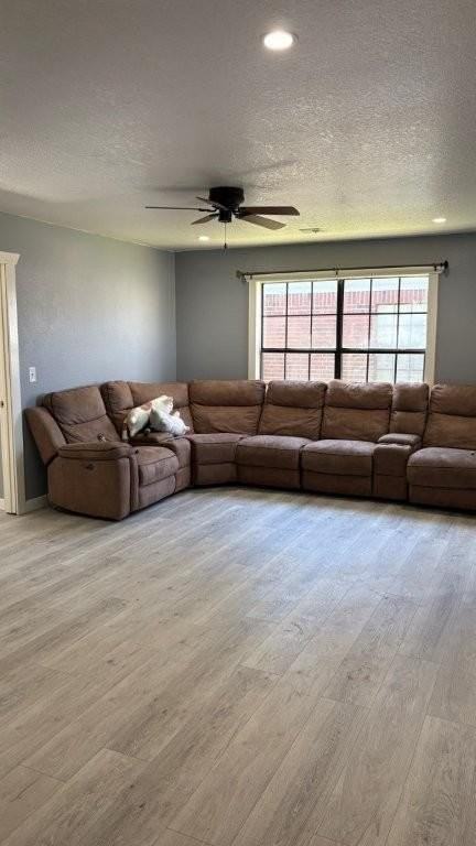 619 E 1st St - Photo 3 of 15